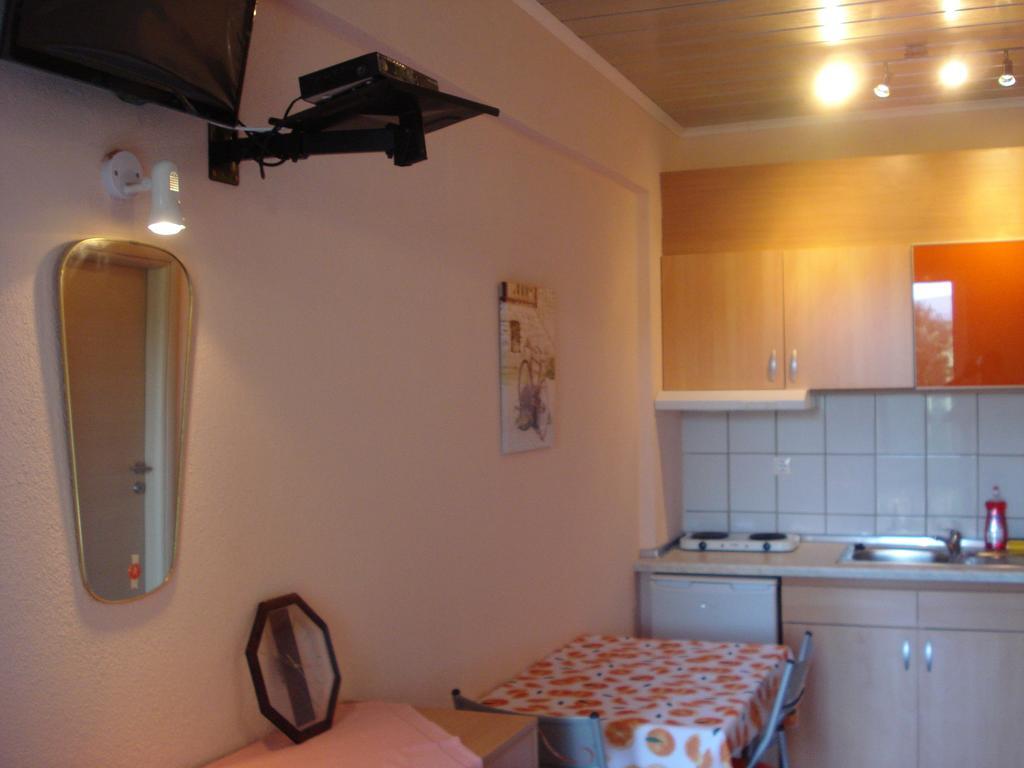 Maria Rooms Vrasná Habitación foto